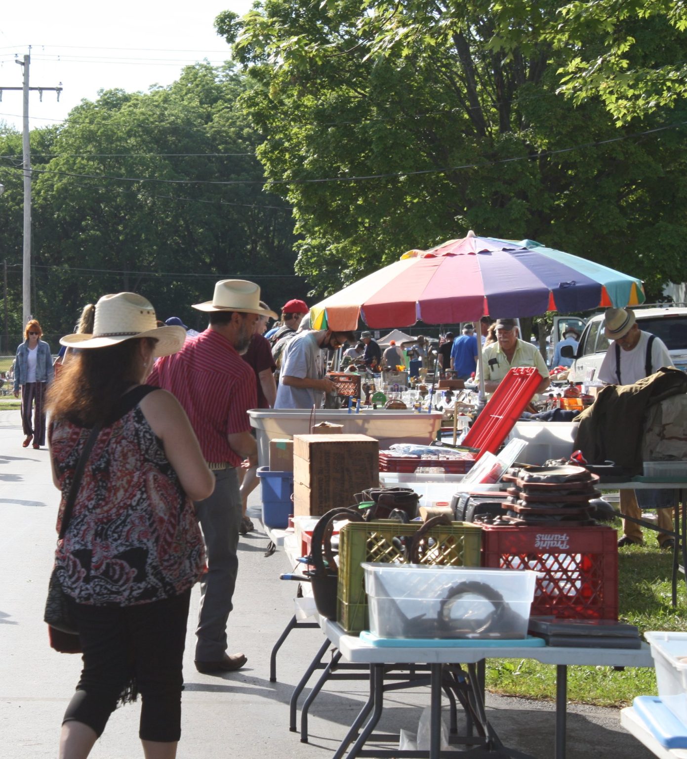 Gallery Wilmot Flea Market