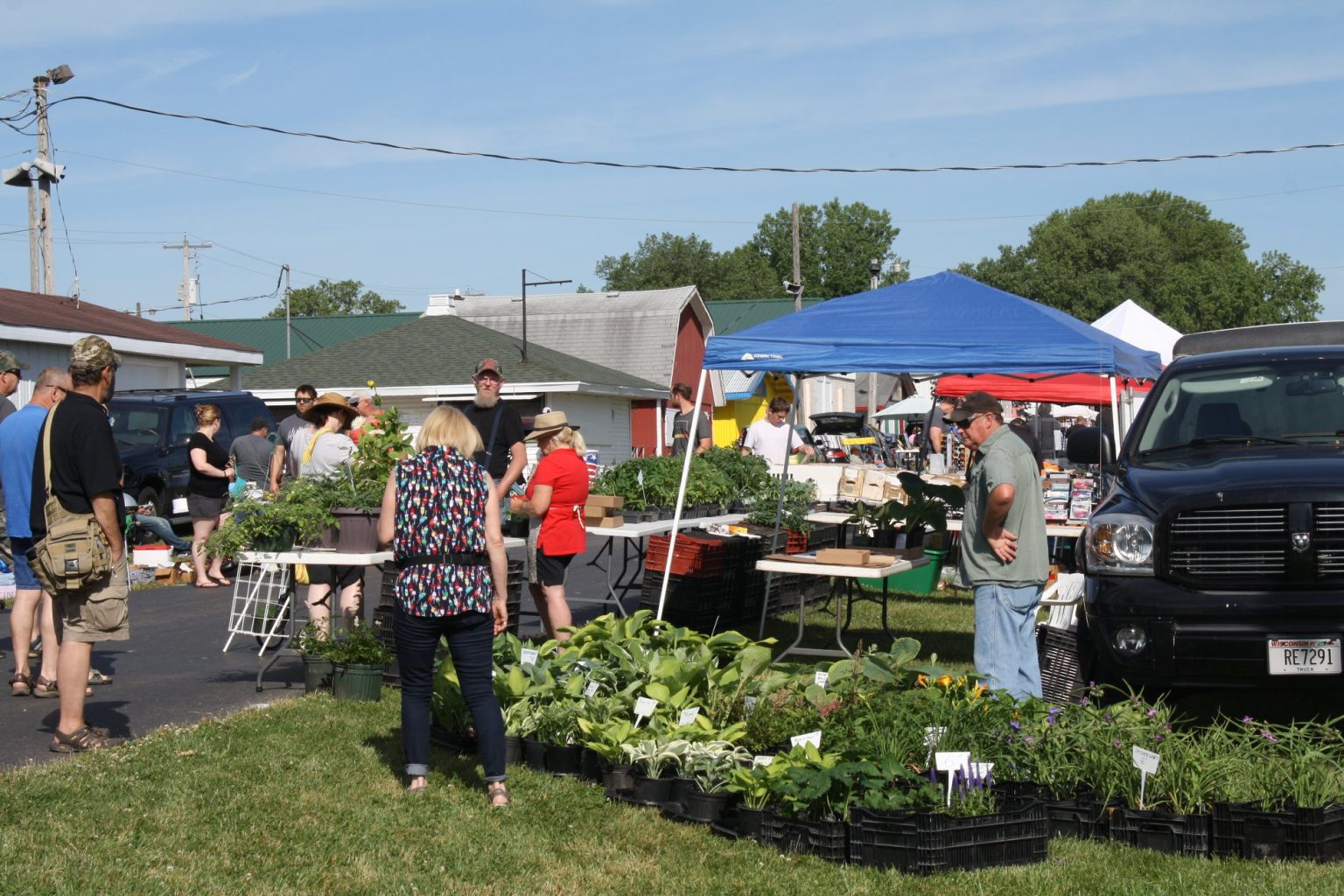 Gallery Wilmot Flea Market